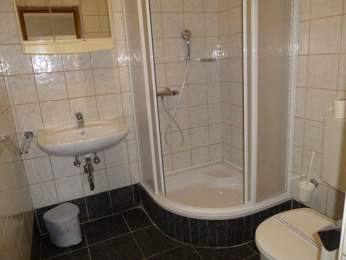 Apartments Villa Rosmarin Omišalj Εξωτερικό φωτογραφία